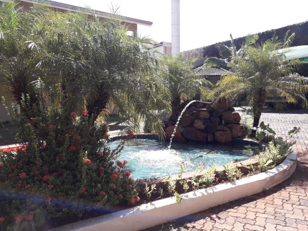 Ville Park Hotel Ourinhos Eksteriør bilde